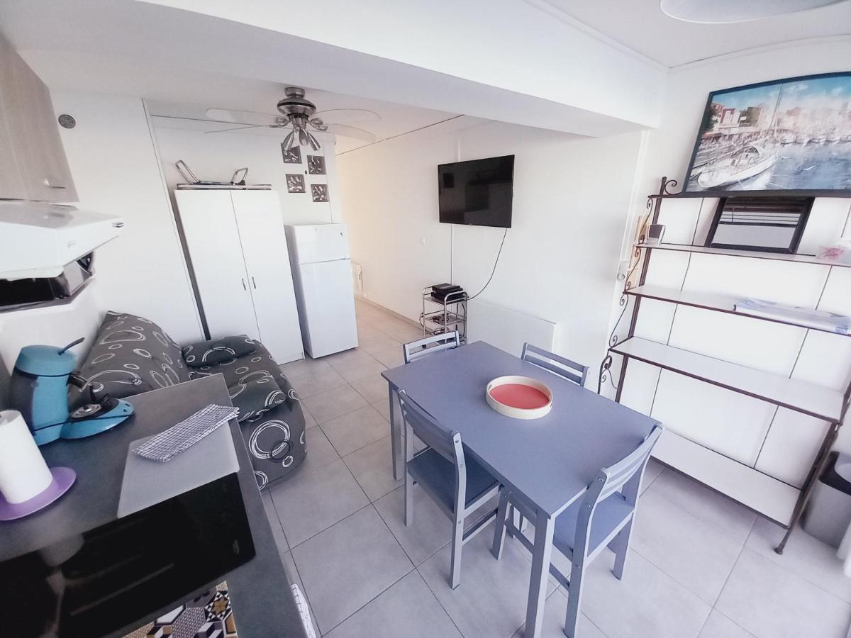 #T2, vue bateau et mer, wifi, 4 pers,piscine,tennis Agde Extérieur photo