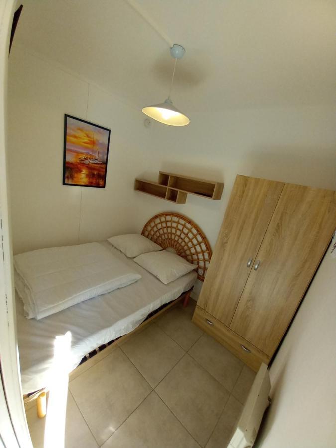 #T2, vue bateau et mer, wifi, 4 pers,piscine,tennis Agde Extérieur photo