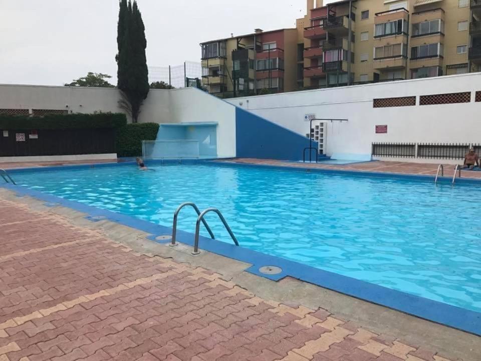 #T2, vue bateau et mer, wifi, 4 pers,piscine,tennis Agde Extérieur photo